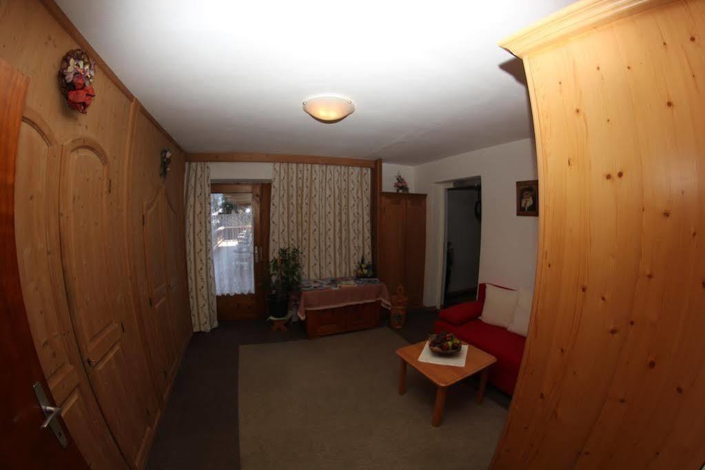 Gasthof Pension Berghof Hippach Esterno foto